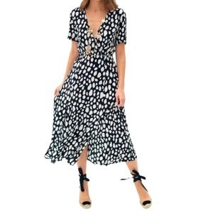 Black & White Maje Midi Dress - Comfy & Casual (Size M/brand size 2)
